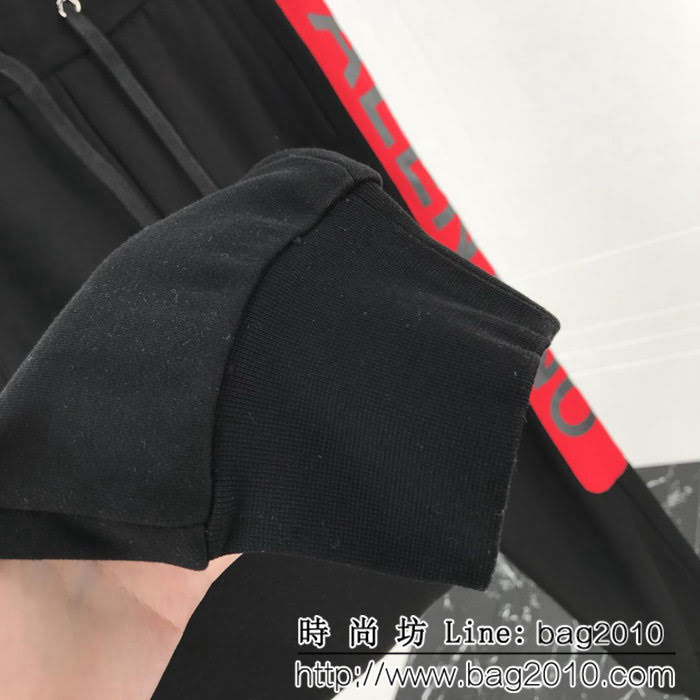 MONCLER蒙口 X Valen聯名款 18秋冬新款 蒙口大logo裝飾衛褲 ydi1182